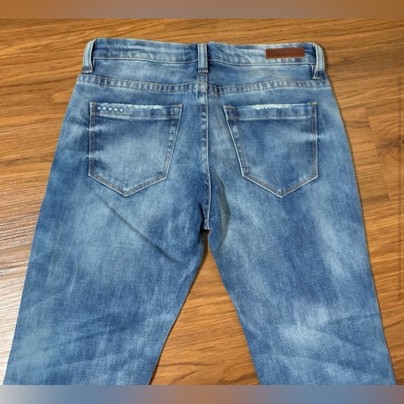 *NWT* Blank NYC Skinny Classique Mid-Rise Denim Distressed Jeans Size 24 - Picture 6 of 9